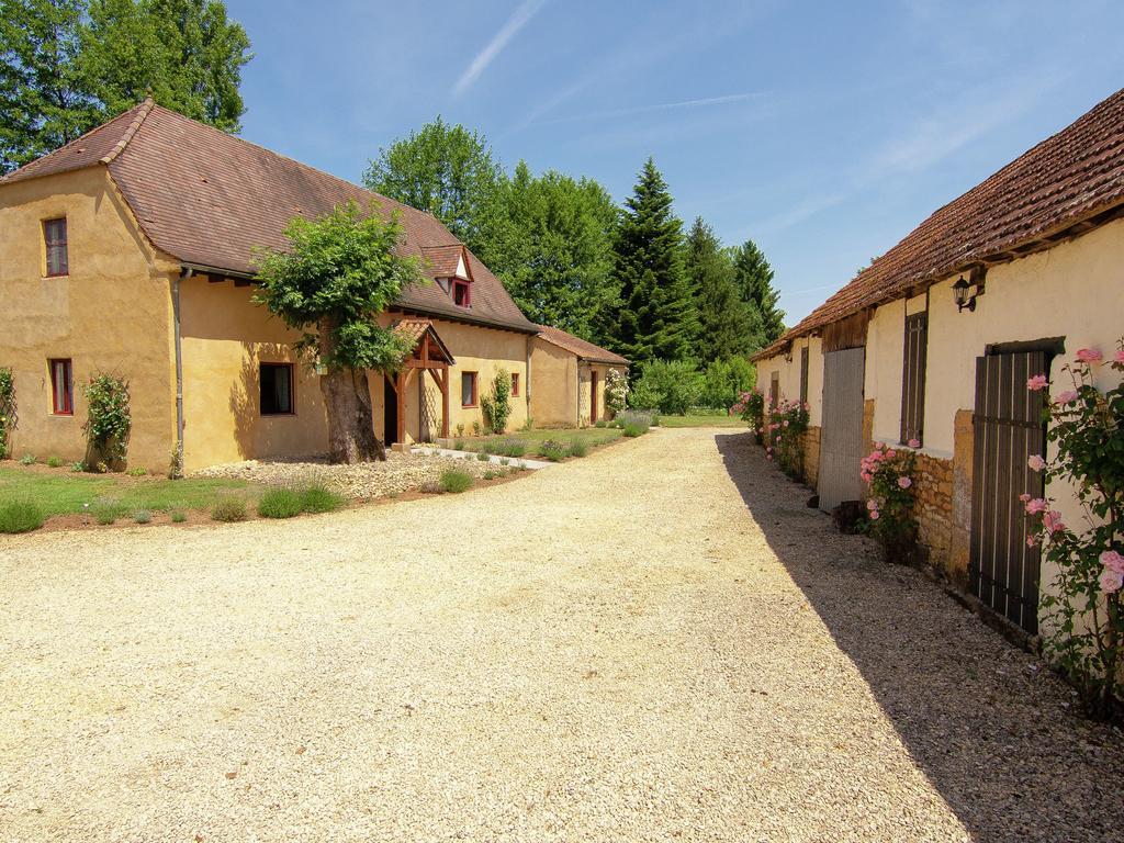 Charming Gite With Pool In Vezac Beynac-et-Cazenac Eksteriør bilde